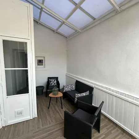 Liberte 4-appartement De 100m2-4chambres-2salle De Bain-wifi