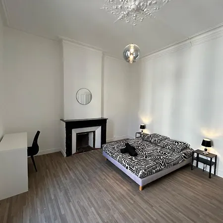Liberte 4-appartement De 100m2-4chambres-2salle De Bain-wifi